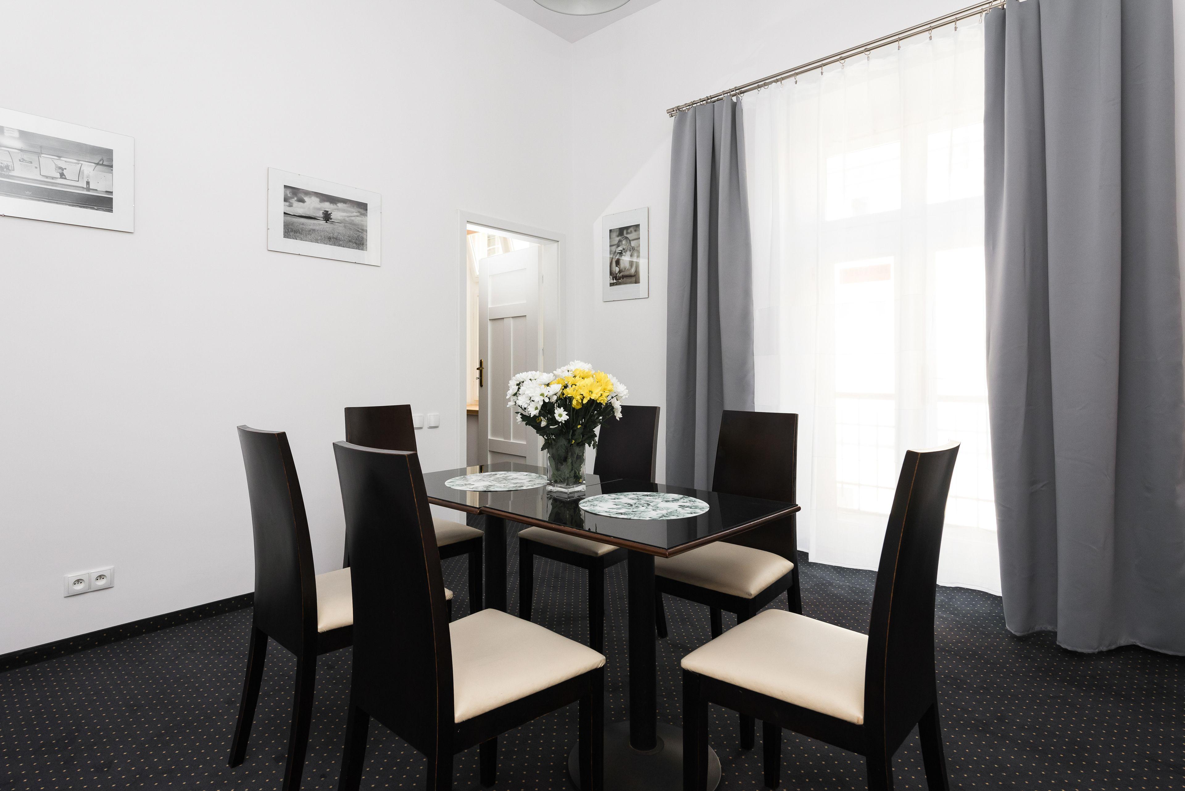Rembrandt Aparthotel — Photos 2